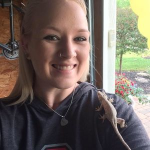 Meet your Posher, April berry